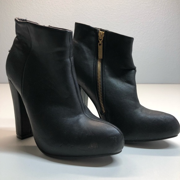 Express Black Bootie - Picture 3 of 8